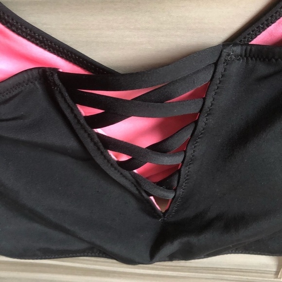 Pink Victoria’s Secret bikini top XS off the shoulder bikini top swim suit - Picture 4 of 6